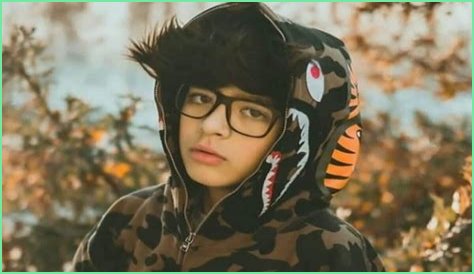 Gabriel Valenzuela - Age, Family, Bio